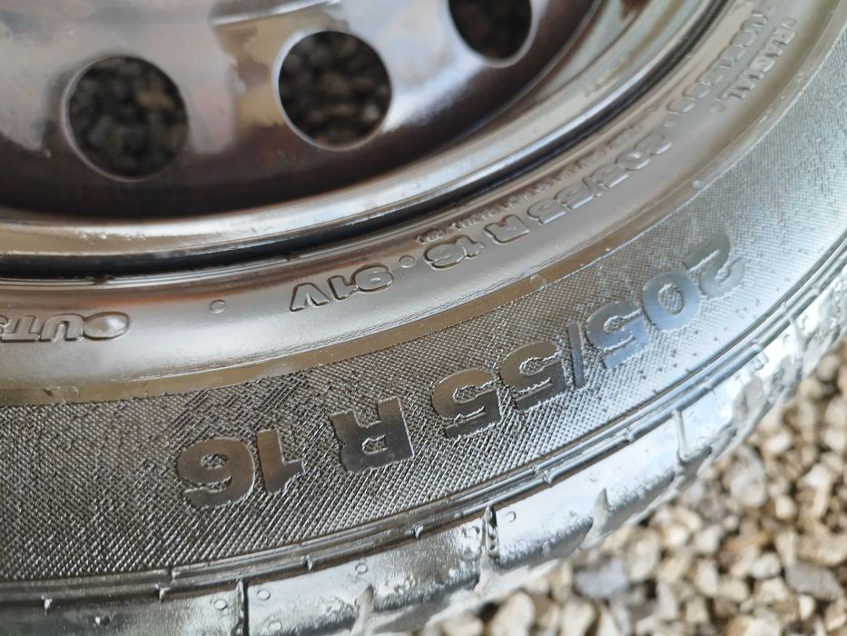 Оригинални Железни Джанти за Тойта с оригинални тасове и гуми Toyota