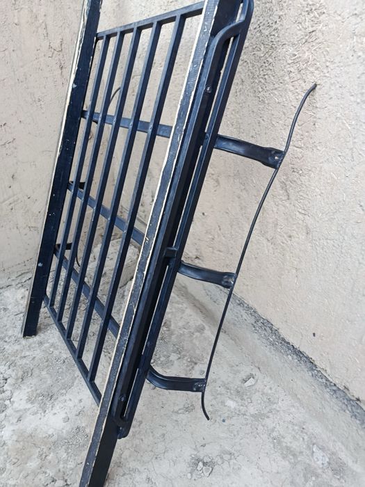 Volga Bagajnik sotiladi