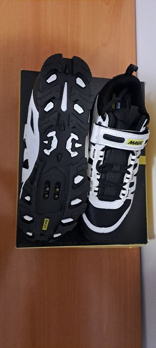 Pantofi ciclism Noi ,Mavic si Scott, de bărbati si dame