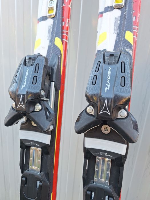 Ski Atomic 151 cm