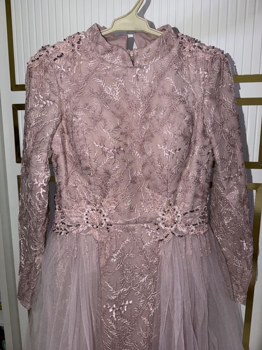 Ko’yne kiyim bazimlarga