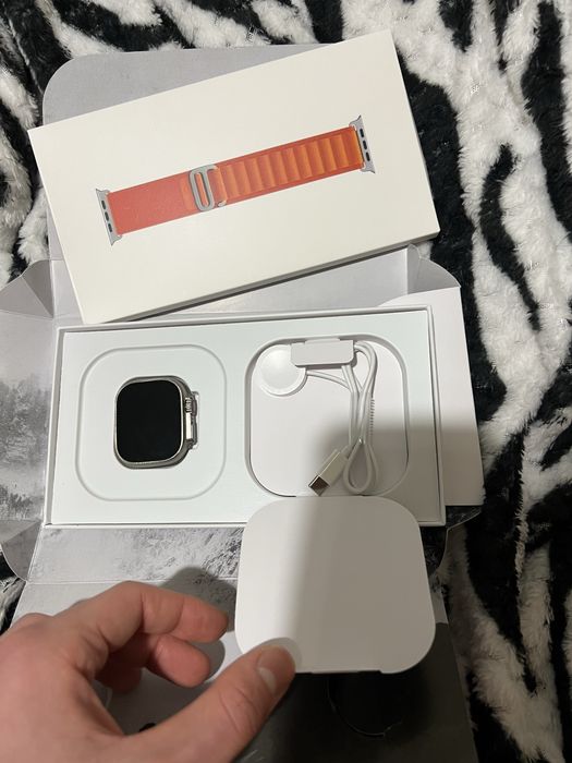 Apple Watch Ultra 2 ! Вижте Описанието! (Ограничени Бройки)