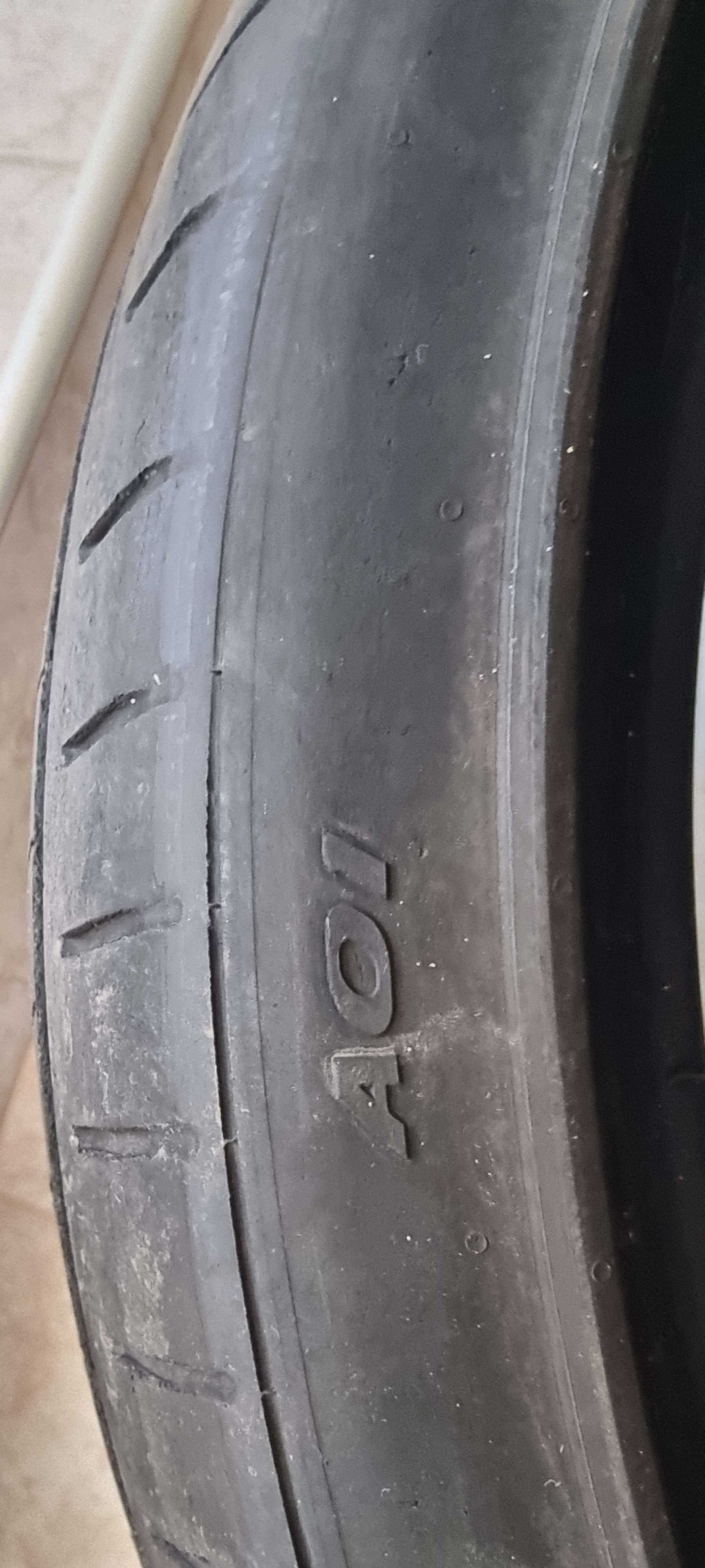 Гуми Pirelli  235/35 R19