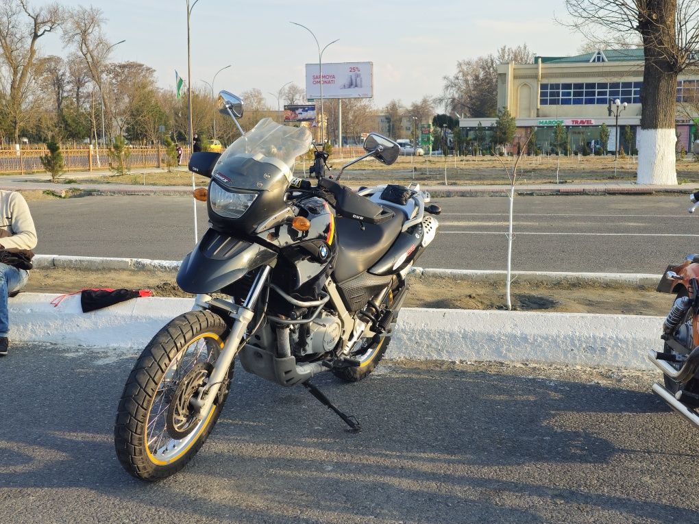 BMW F 650 GS. Holati zur