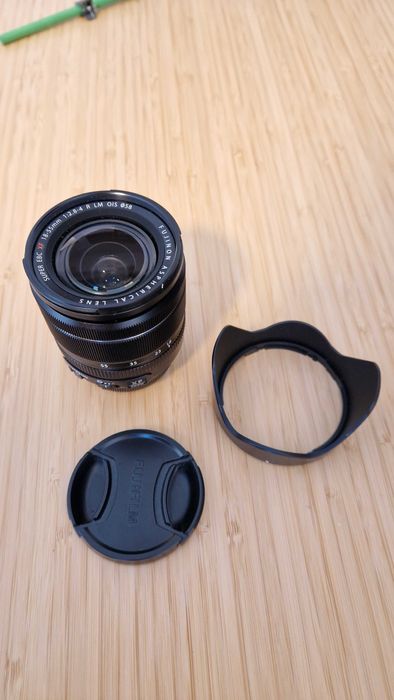 Обектив Fujinon XF18-55mm F2.8-4 R LM OIS (за Fujifilm X)