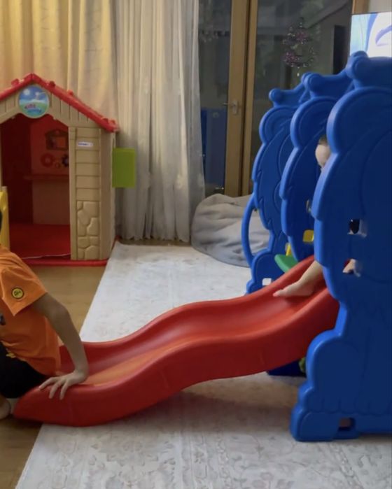 Горка с качелей в отличном состоянии.