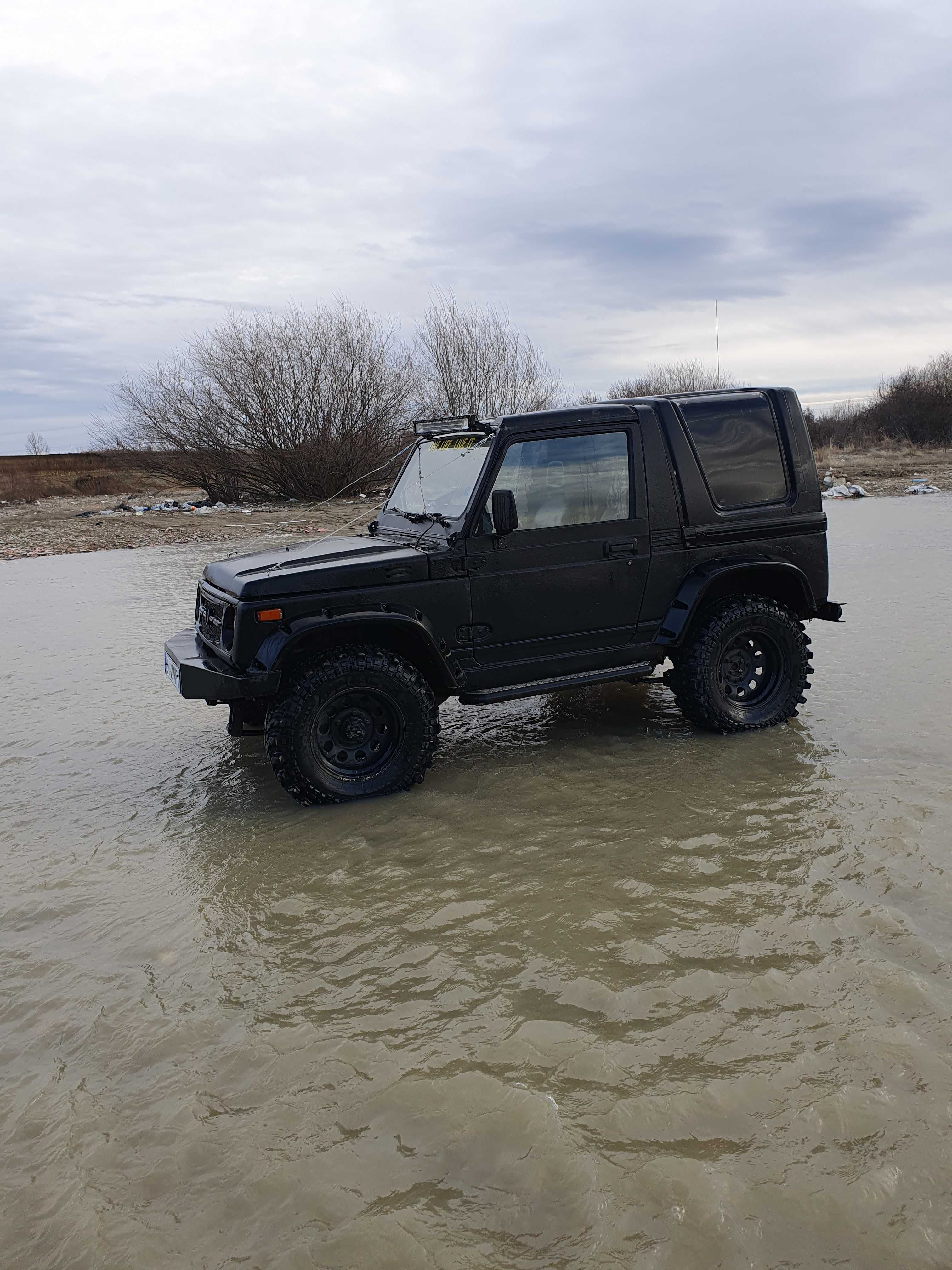 Vand Suzuki Samurai