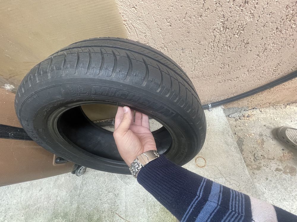 Anvelopa Michelin R14