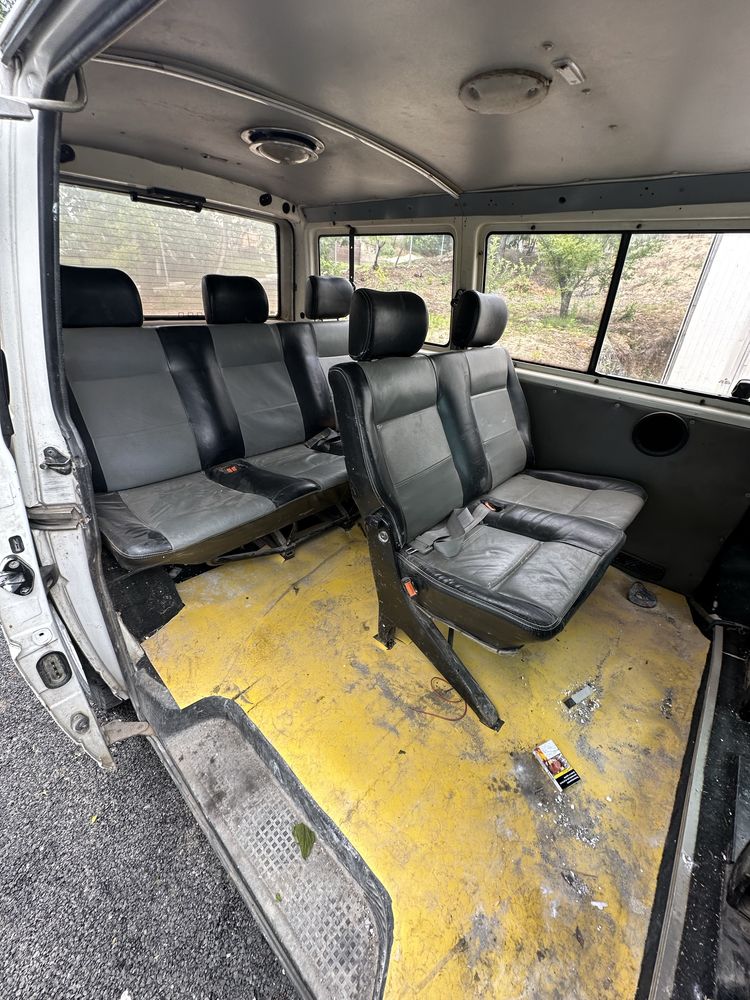 Transporter T4 2.5 бензин/газ ЦЯЛ за части