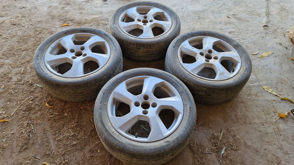 16 lik bolon diska Largusniki