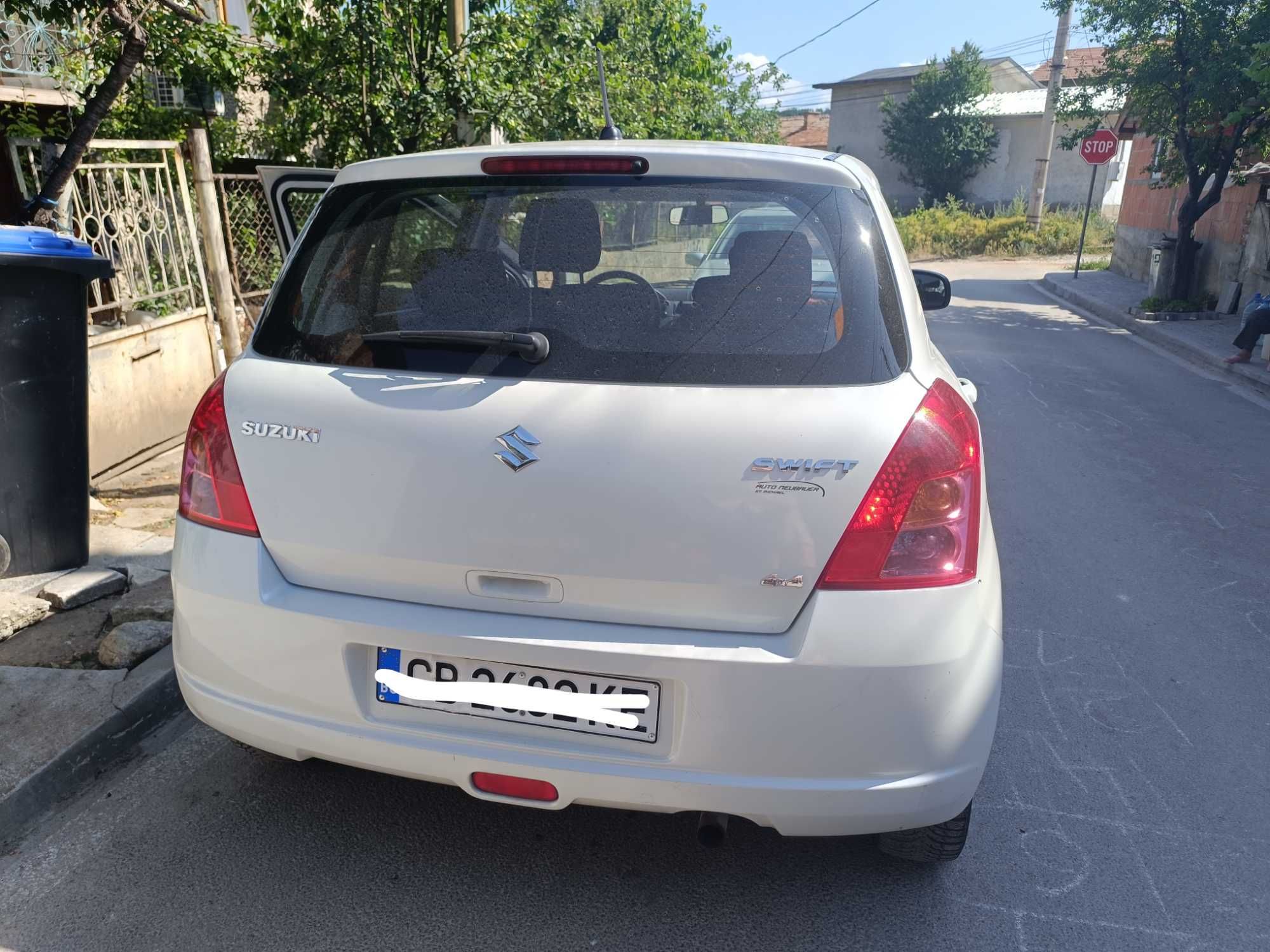 Продавам.Suzuki swift 2010г.4×4 бензин, регистриран, ГО, винетка