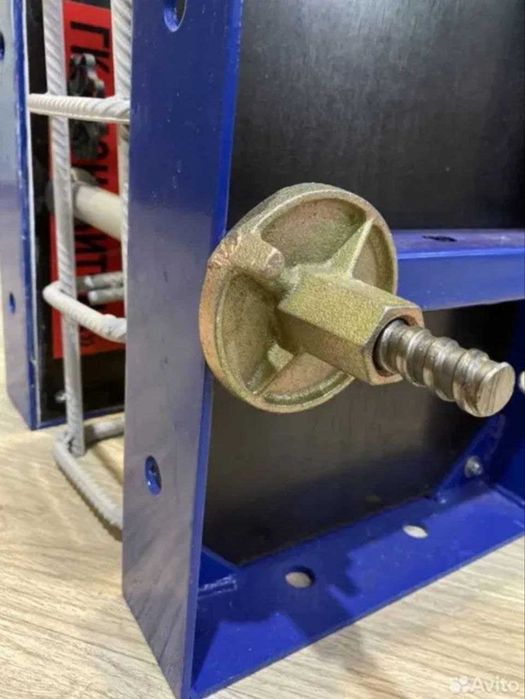 Ruxlangan tayrot va gaykalar Тайрот оцинкованный Стяжной винт..