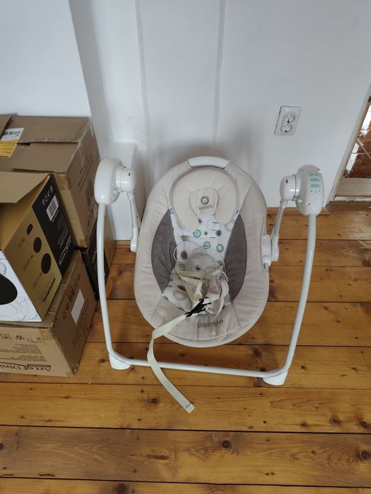 Leagăn bebeluș electric