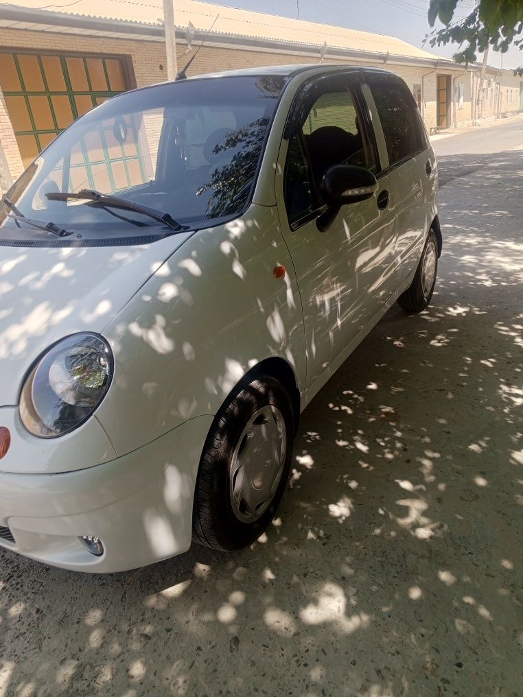 Matiz zoʻr holda