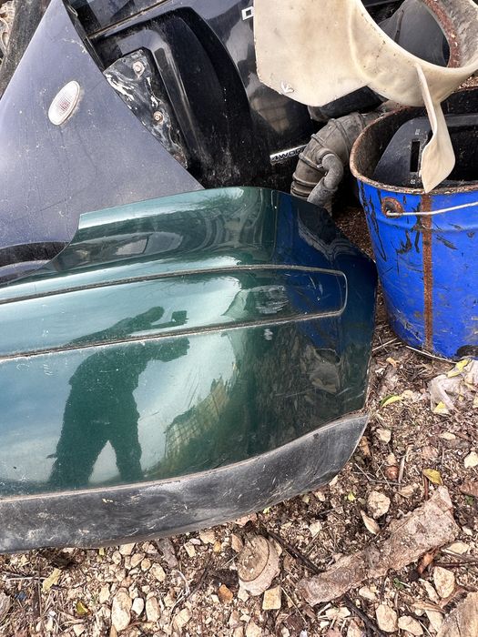 Задна броня Volkswagen Golf 4 хечбек — зелена