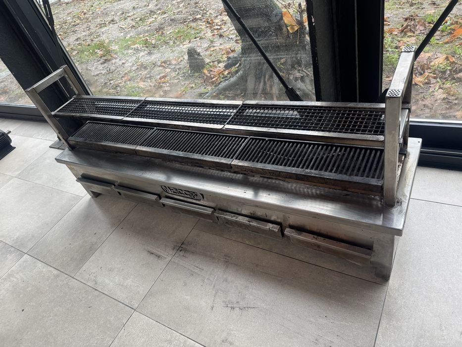 Професионален японски robata / robatayaki грил – Ricco – инокс