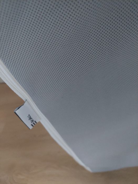 Vand saltea saltea spuma AFJALL cumparata din Ikea  in luna mai.