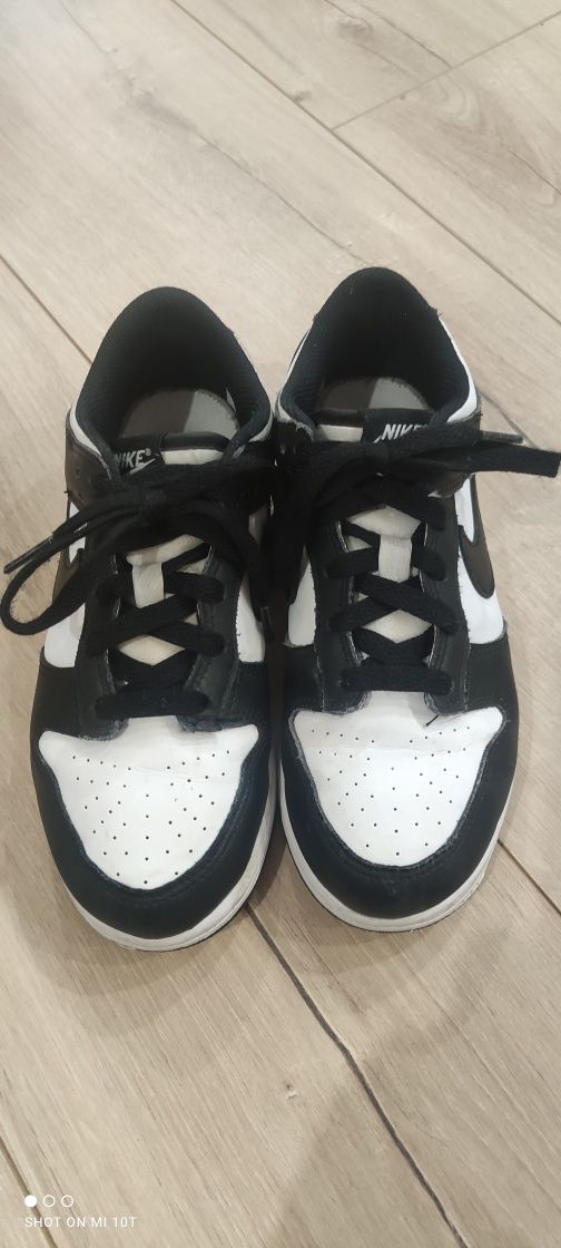 Маратонки Nike, 35 номер