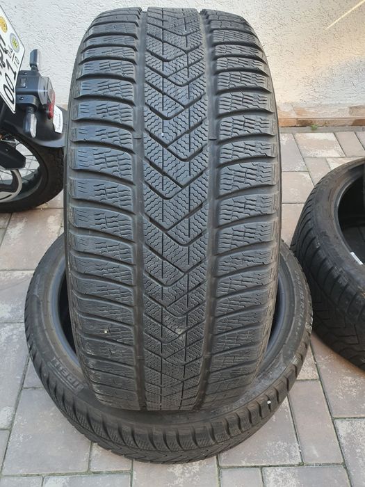 Van anvelope iarna și m+s: 275 35 21,255 35 21/ 235 55 18/205/60/16: