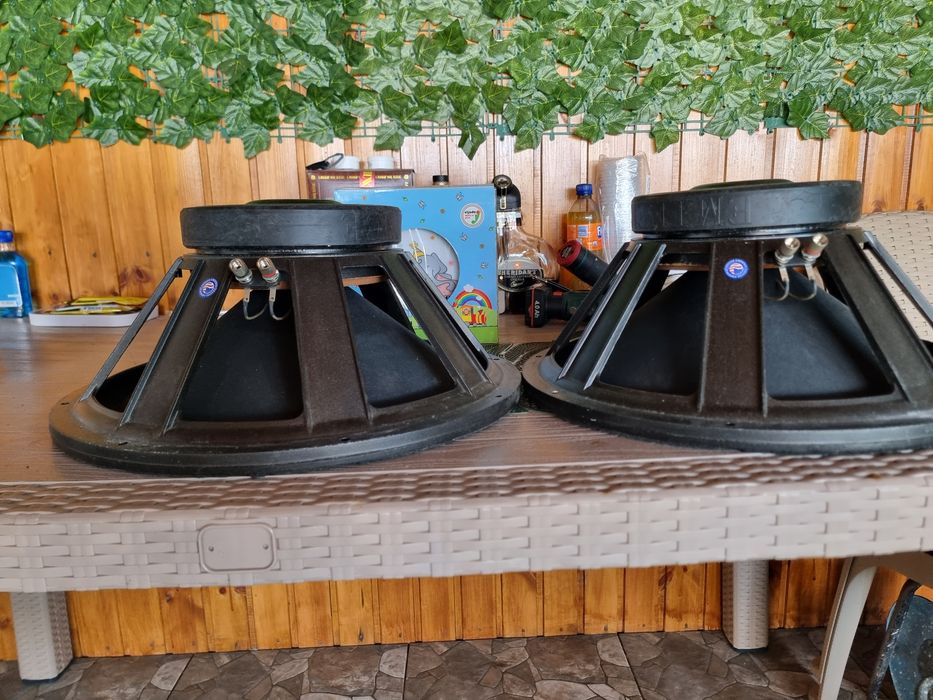 Difuzoare de bas 18 țoli eminence sigma pro