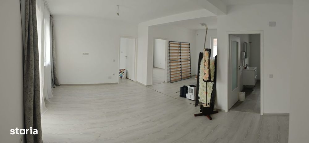 Apartament 3 camere de vanzare cart. Grigorescu, Oradea