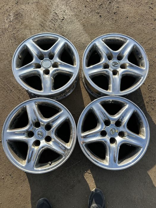 Продам диски тойота лексус