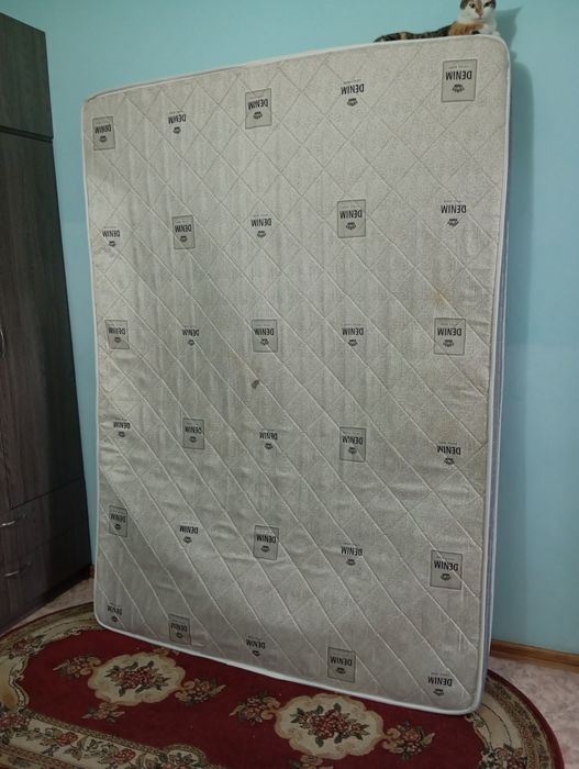 Матрас 140 * 200 см