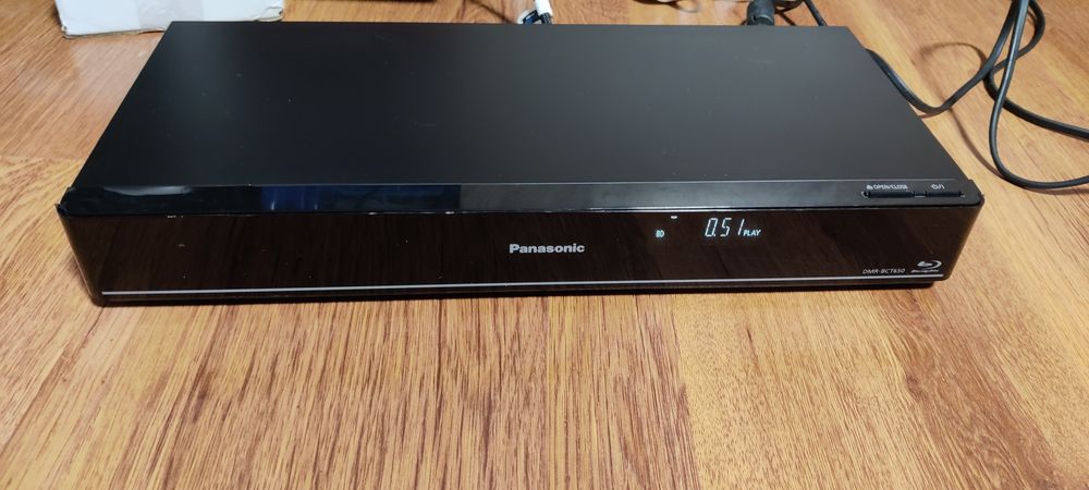Panasonic dmr bct650 recorder
