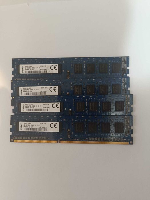 Kit 8GB (2x4 GB) DDR3 Dual Channel 1600 MHz/ 16GB (4x4GB) Quad Channel
