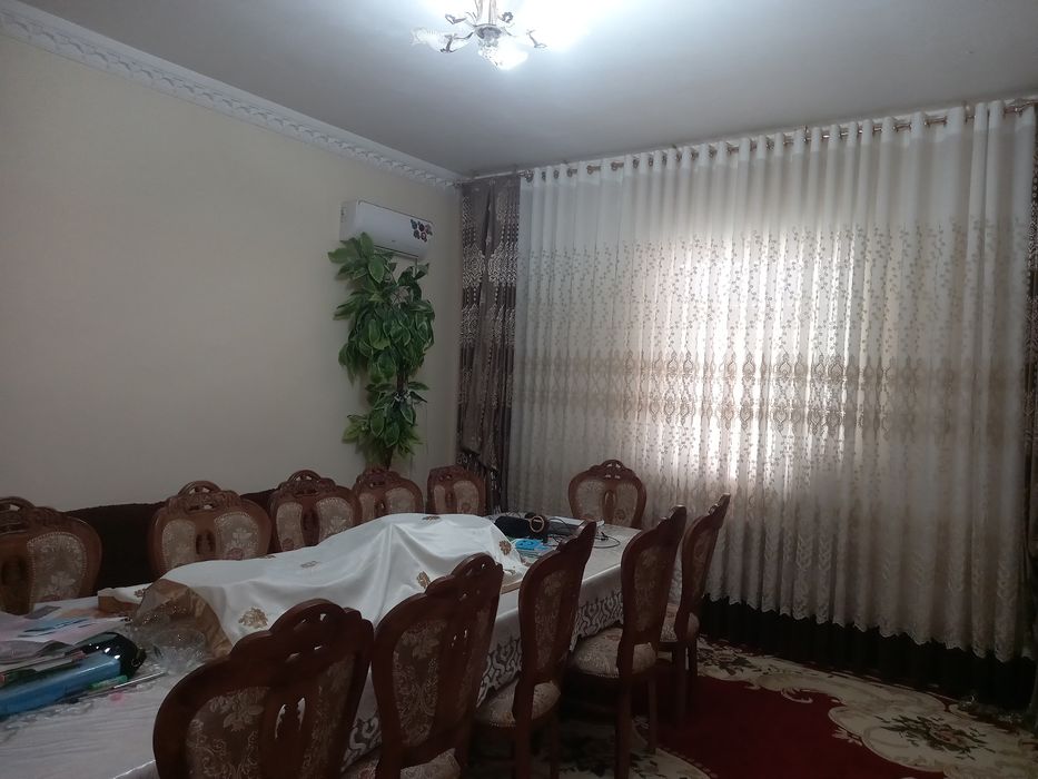 Ховли жой сотилади