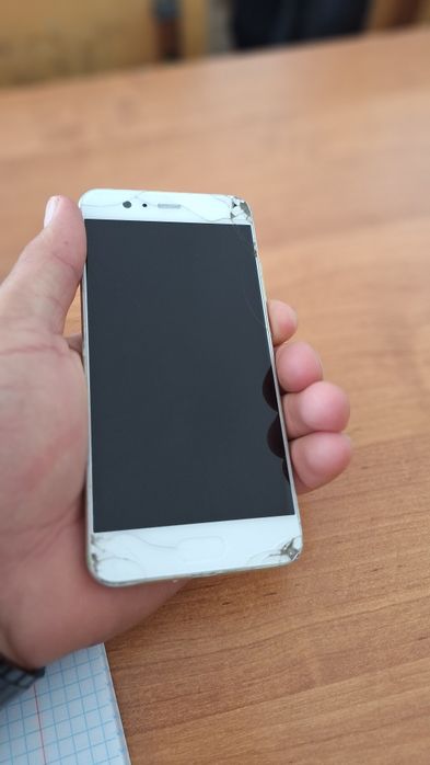 Huawei P20 4/64GB