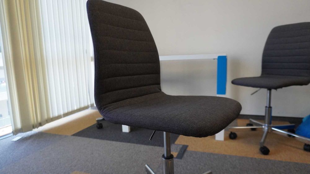 Столове - 51 броя