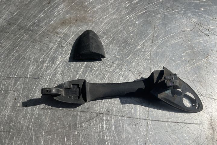 Maner deschidere din exterior usa spate stanga XS41-A22404 / XS41A224