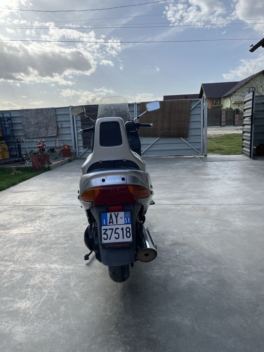 Suzuki Burgman 400cc