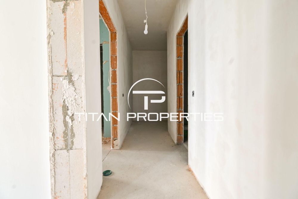 Тристаен,за продажба , ж.к. Красно село