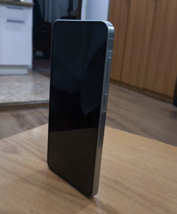 Samsung A56 почти новый