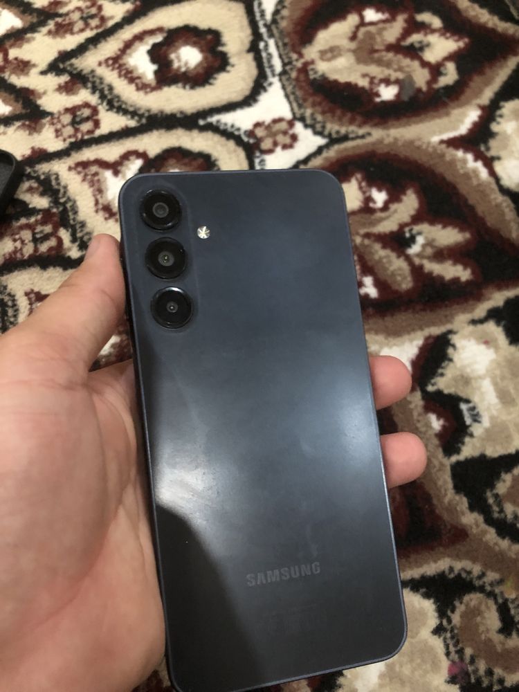 Samsung a 16 sotiladi