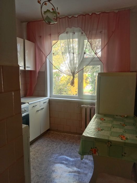 Сдам с 01.12.25 г. 2 комн.кв. на Детсаде