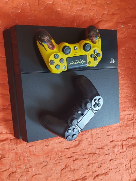 Sony playstation 4 срочно с играми