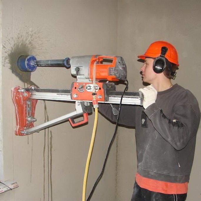 Алмазное сверление,бурение отверстий, резка стен
Алмазное бурение
Алм