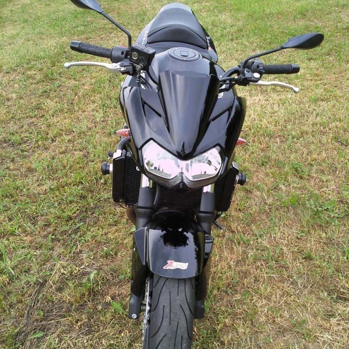 Far cu plastic stanga dreapta carene Kawasaki Z750  2004 - 2006