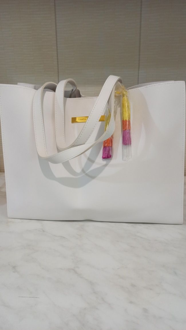 Сумка женская Vince Camuto, новая кожаная
