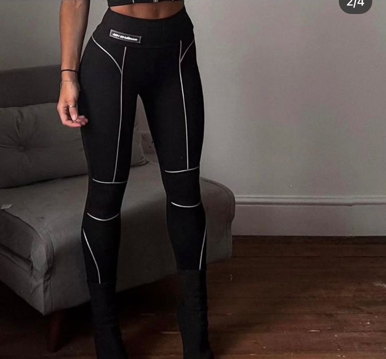 Дамско яке и сетове Maniere De Voir