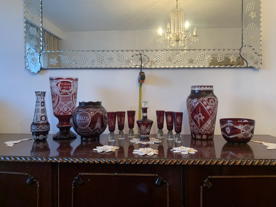 Bibelouri portelan , cristal , sticla , vaza