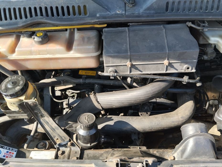 Dezmembrari  Peugeot Boxer (244)  2001  > 2006 2.2 HDi Motorina