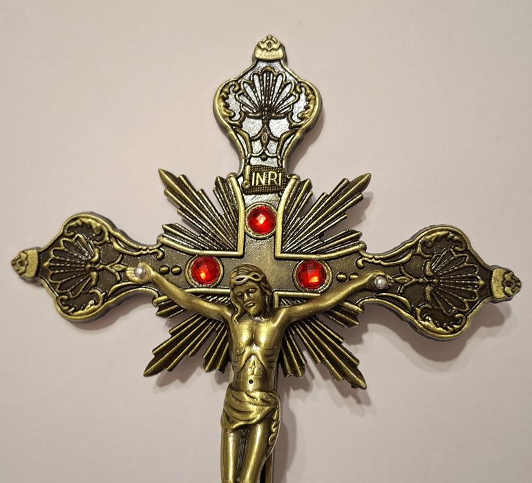 Crucifix / cruce metalică cu Isus