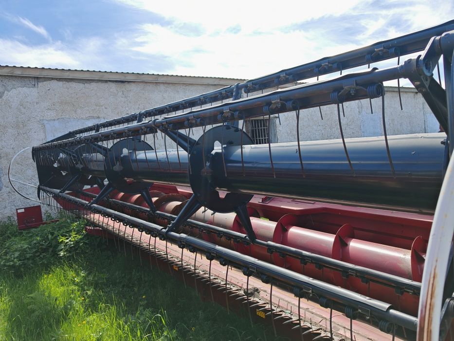 Родная жатка Палессе на Есиль 760, 750
Ширина захвата 7 метров