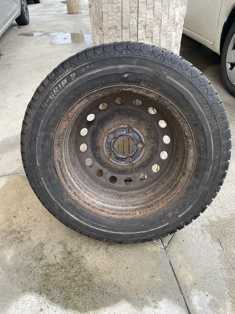 гума с джанта 205/65R/16C