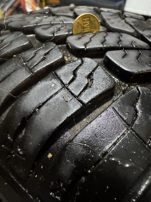 Cauciucuri iarna Debica 185/65R14 dot 3421 ca noi fara defecte 2 buc