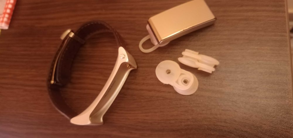 Huawei TalkBand B2 Смарт гривна + Хендсфри